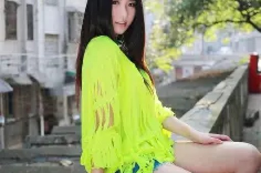 男星恋上网红女友全网热议吵翻了天这瓜到底香不香？